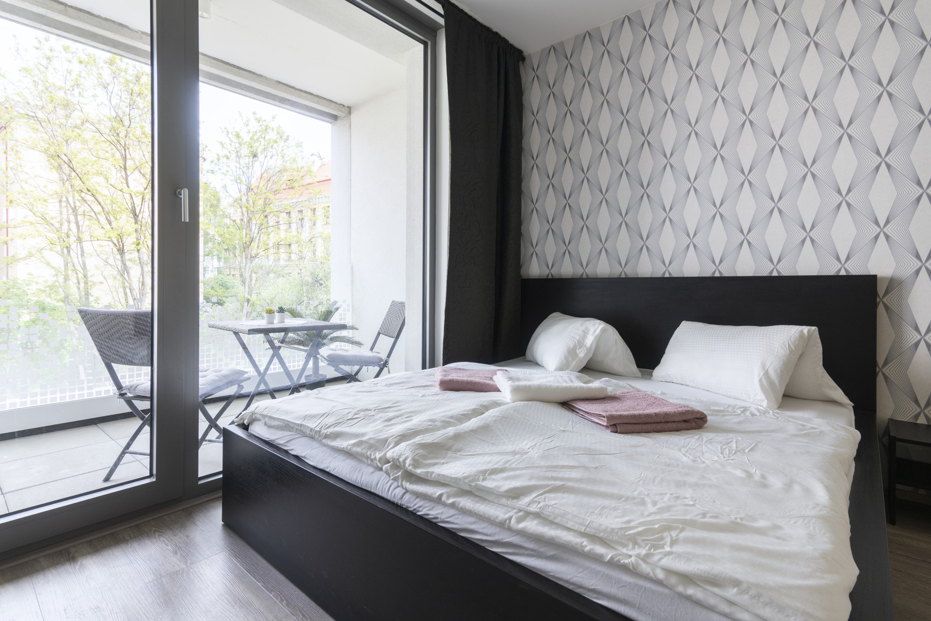 Comfort bed - Queen size