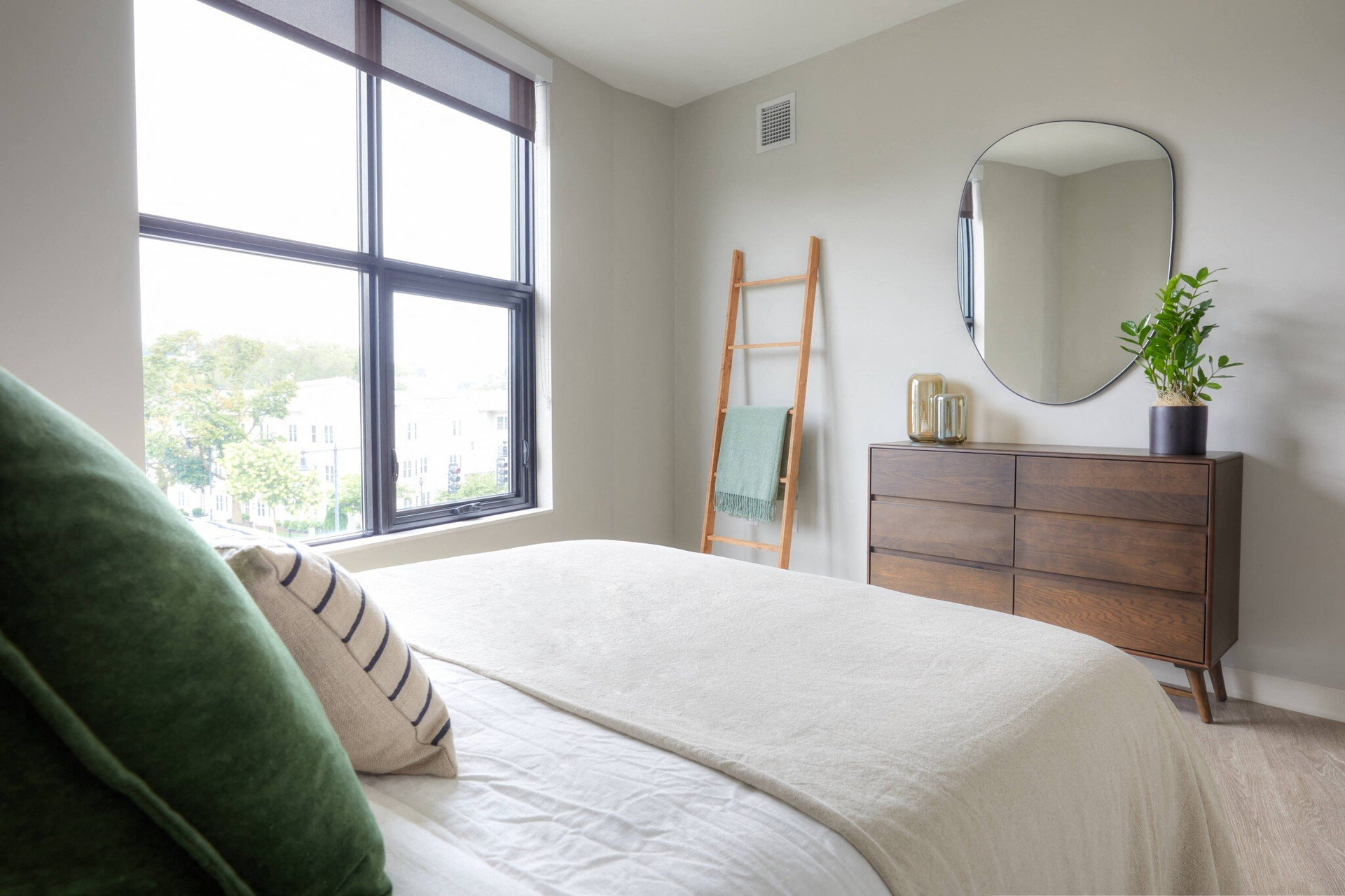 Second bedroom with large window