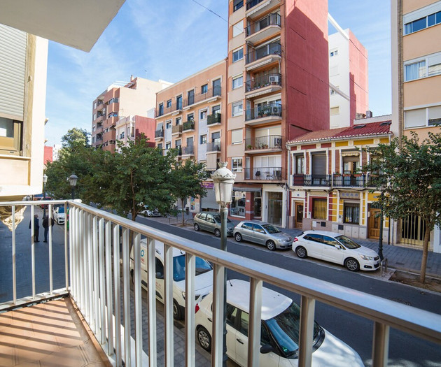 Reina Apartment