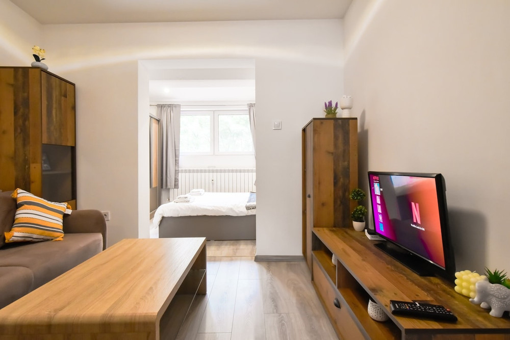Discounted | Kitchen | Metro | Central | Market preview