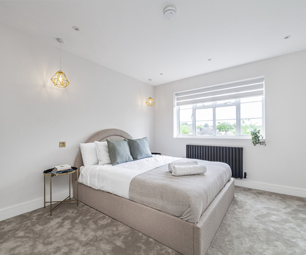 Lux 2BR Penthouse w/ Free Parking Terrace, Wembley