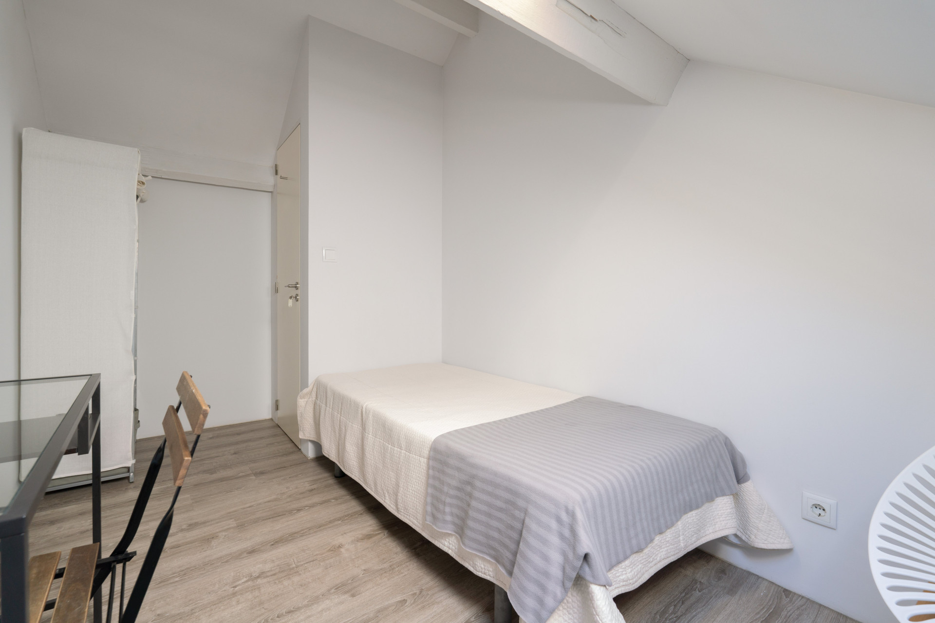 Room 5