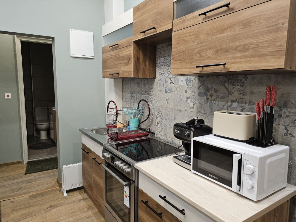 4BR Central Retreat preview