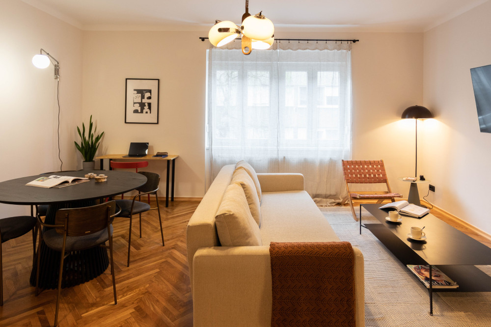 Design 1BDR apartment w/ balcony preview