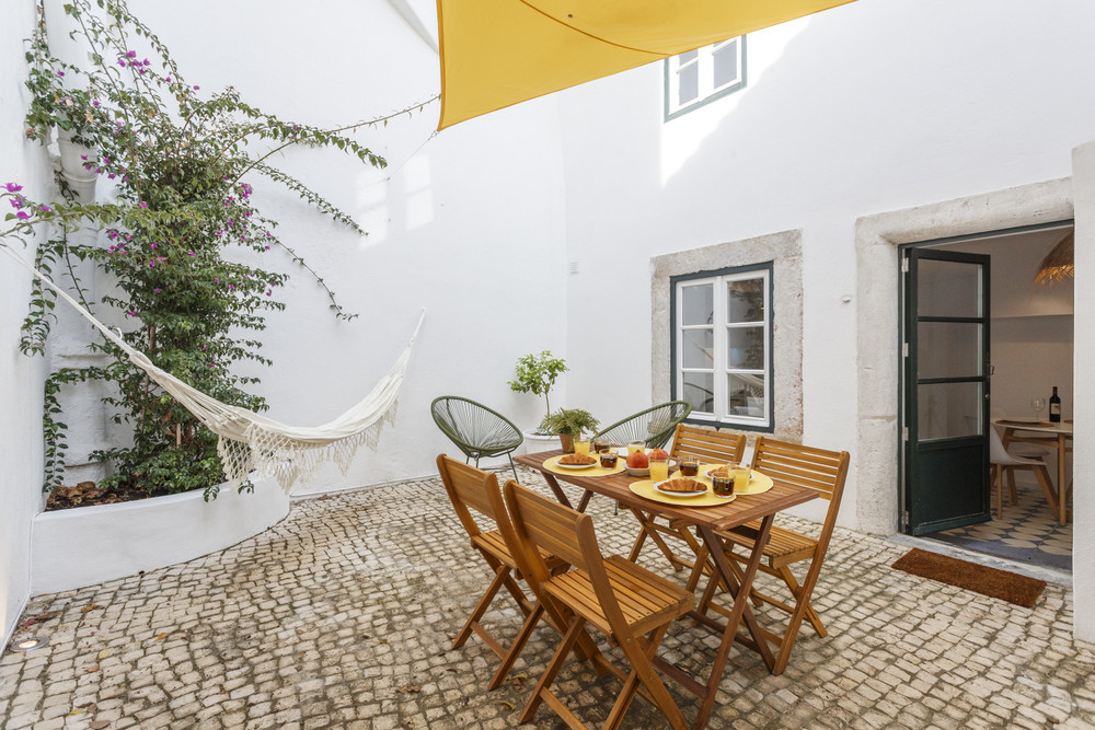 Living in the heart of Lisbon w/ private preview