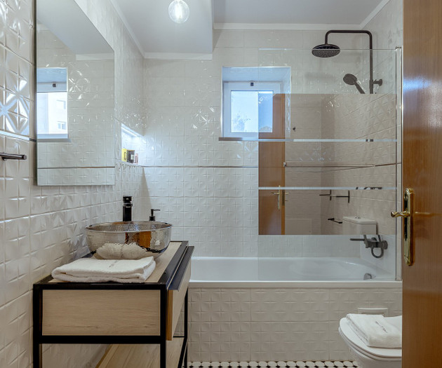Spacious 3 bedroom apartment in Lisbon