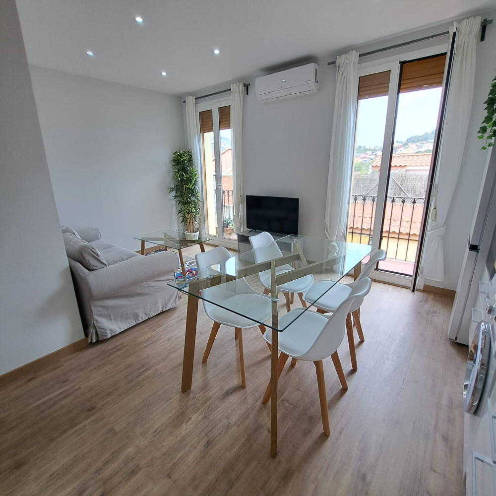Apartment with Balcony in Gracia-Sant Gervasi preview