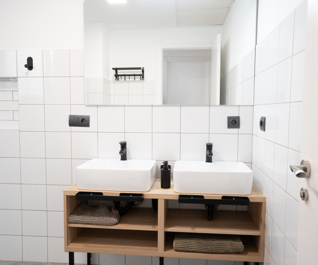 2-bedroom apartment for rent, bills included