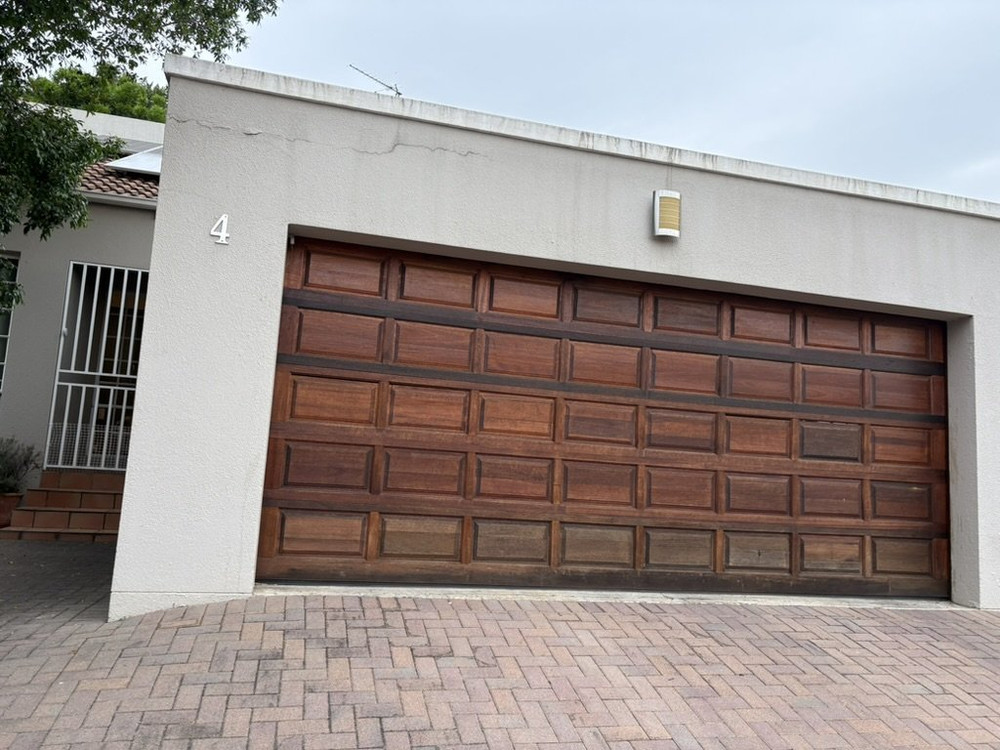 Experience contemporary comfort and secure estate preview