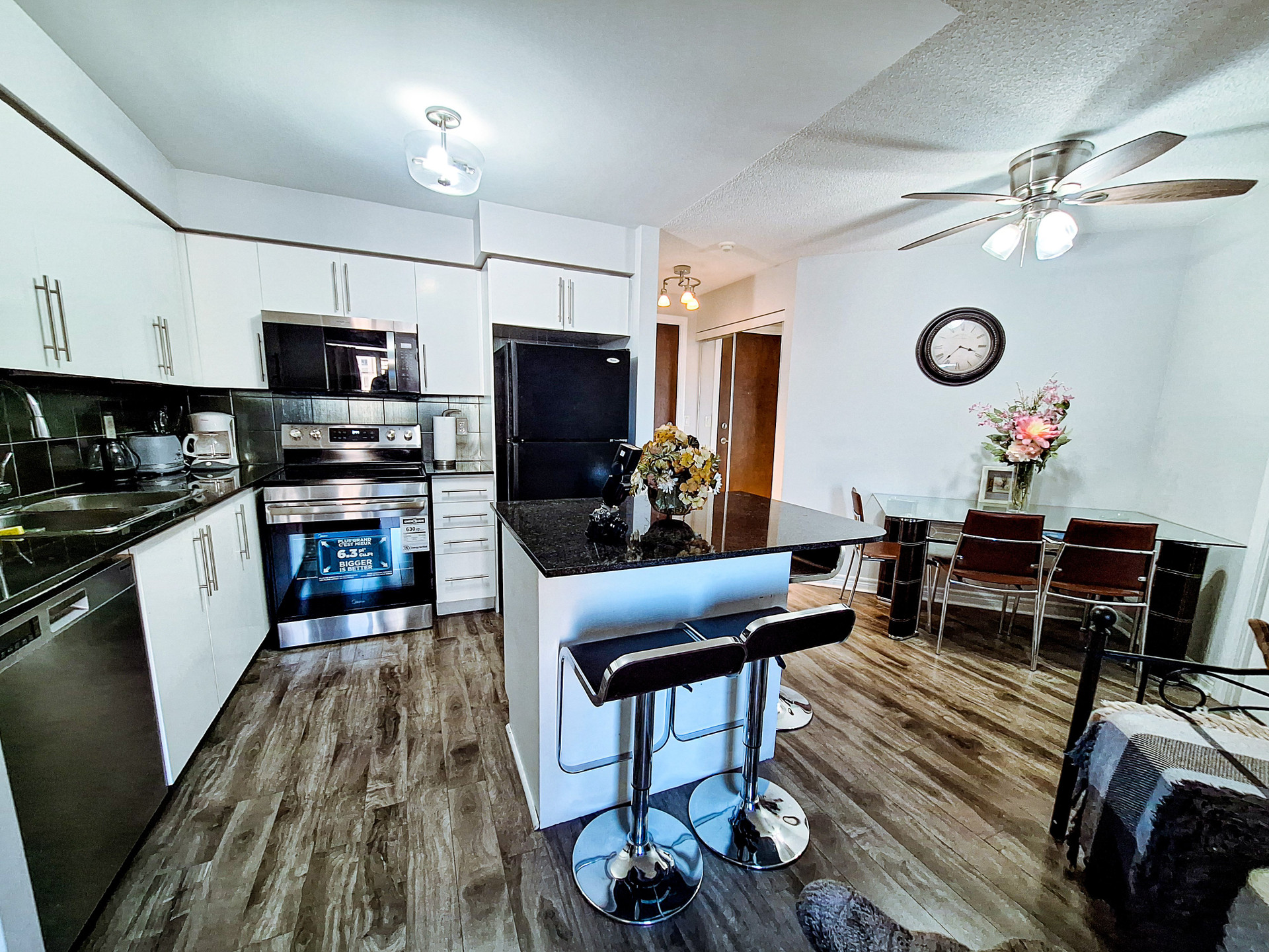 Kitchen area
