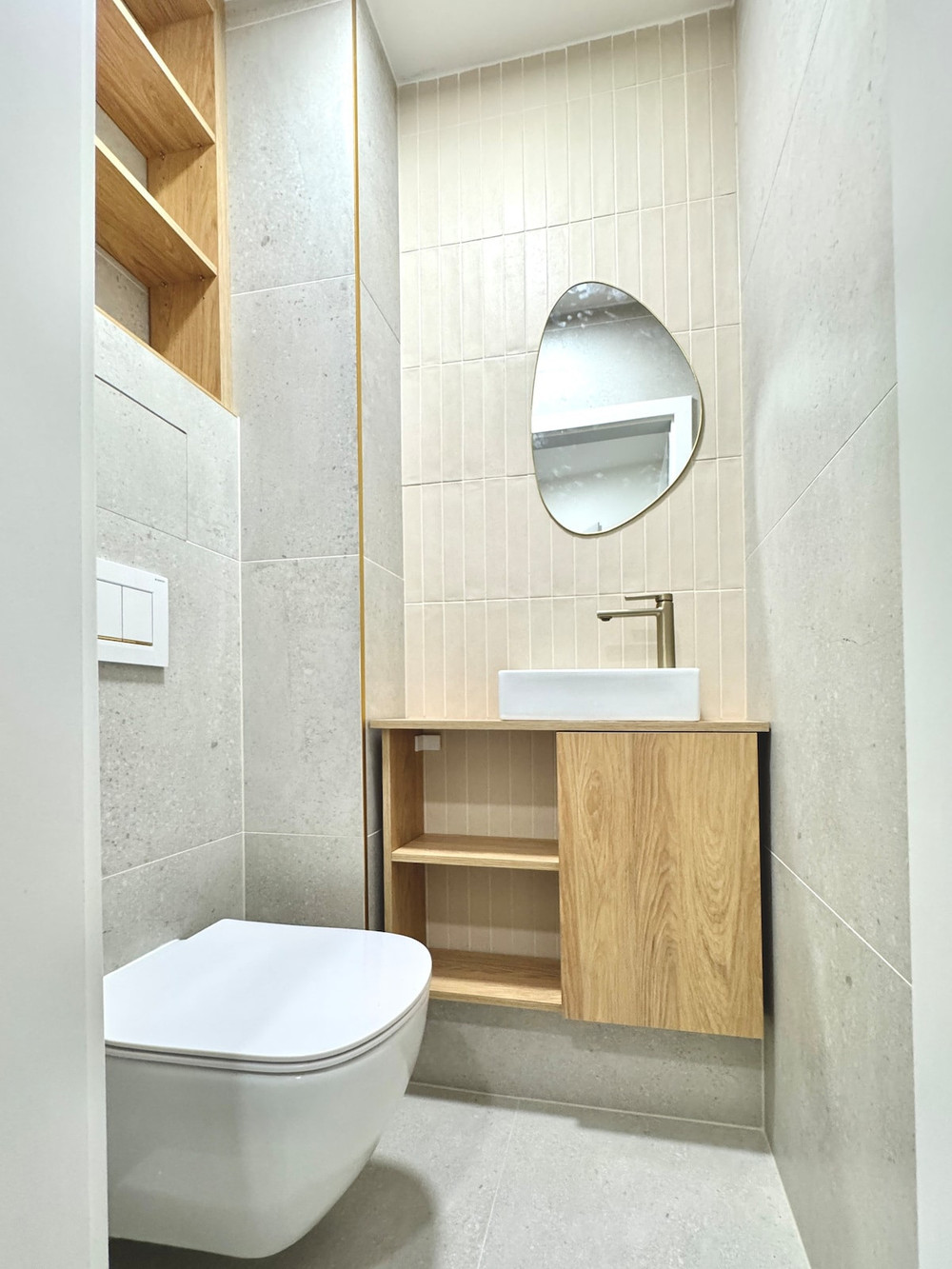 ✅ National Theatre Apartment • 2 Bathrooms preview