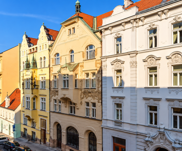 Hound Deluxe Suite | Historic Vysehrad Luxury