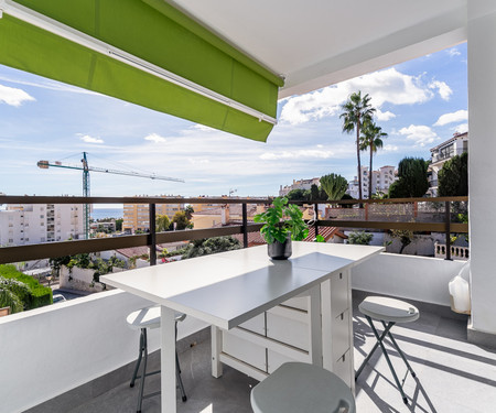 Renovated 2 Bed Apt. p/4 in Torremolinos