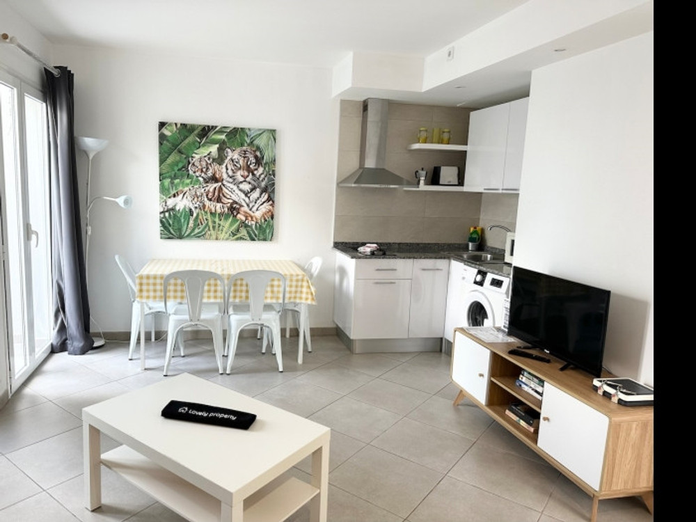 Banana cake: workstation, pool, terrace, wifi preview