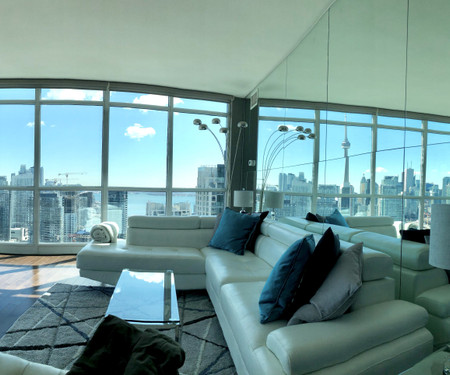 Stunning Penthouse Toronto 2 Bedrooms Amazing view