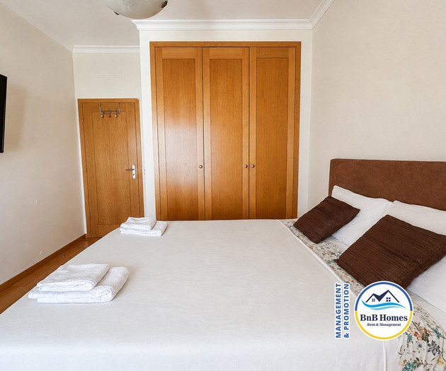 BnB Homes 3-bedroom Townhouse, 2 pools & terraces