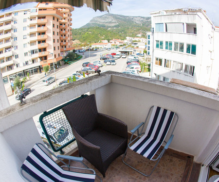 Lav apartman Budva