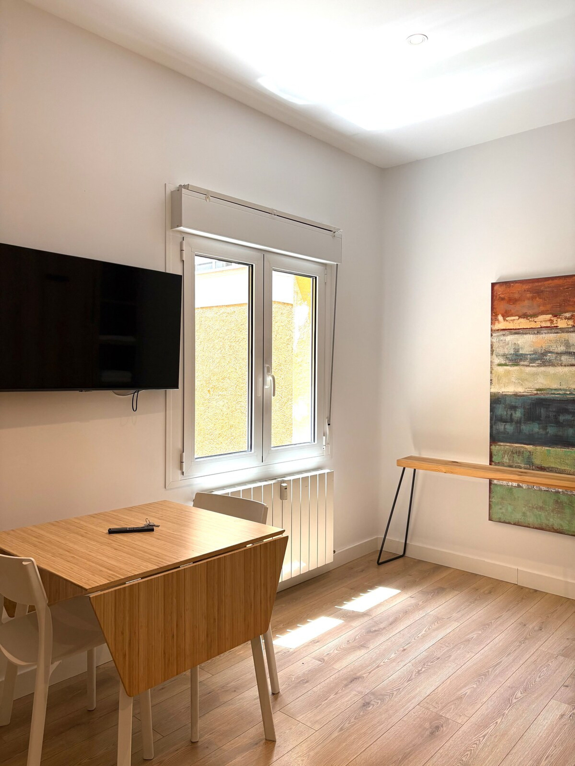 Living area image 2