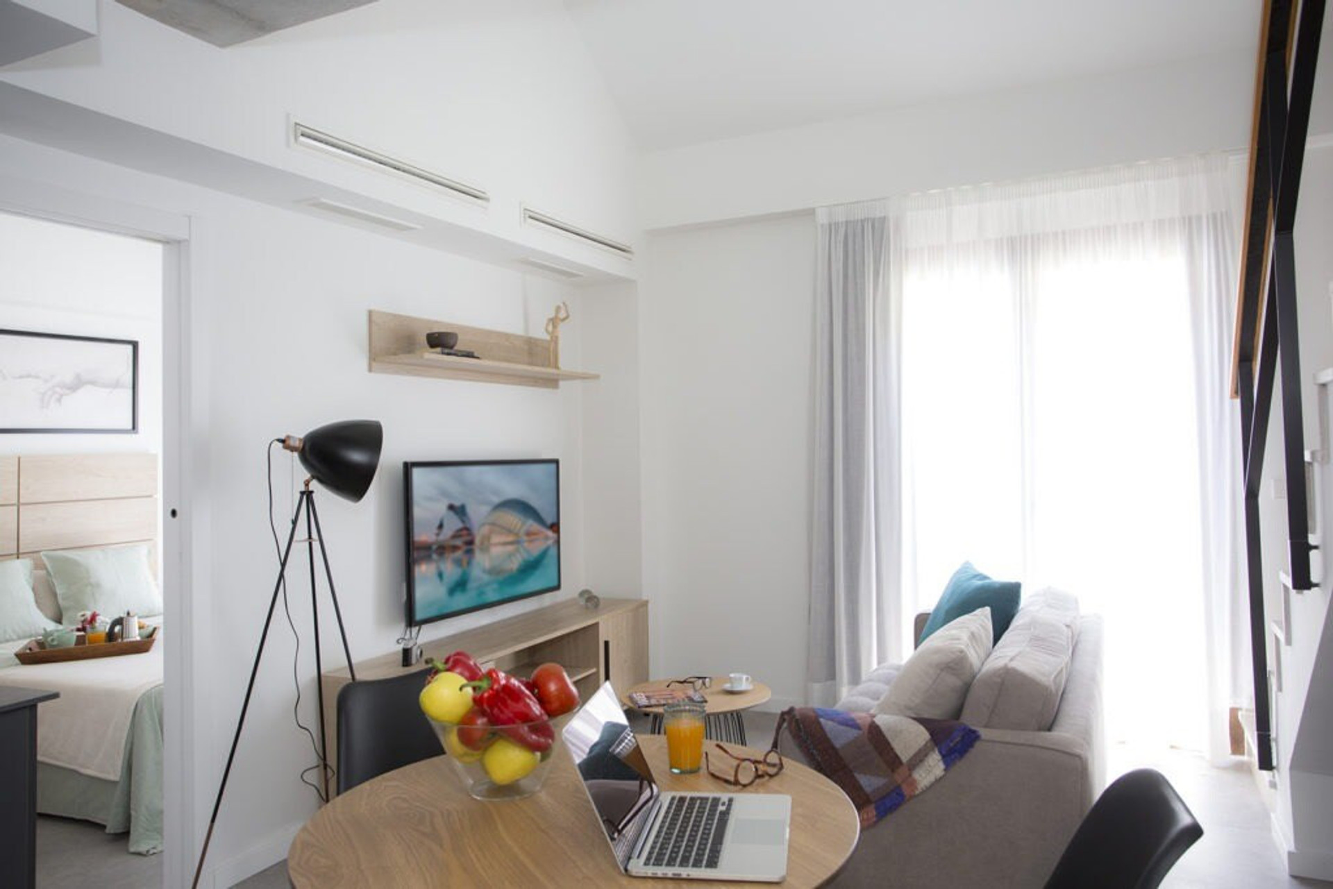 Living room image 2
