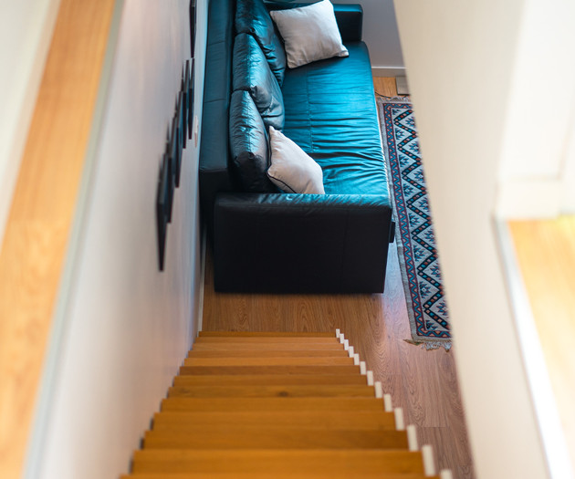 2Br Duplex: city center-Terrace with a River View!