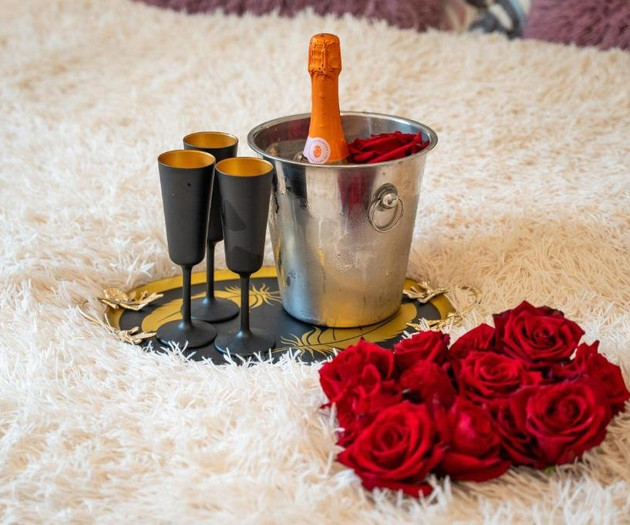 Royal Prague Heart Suite