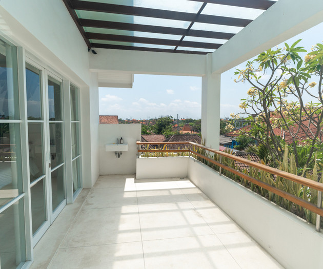Luxury Ocean Front Private Pool  5 BDR Nalas Villa