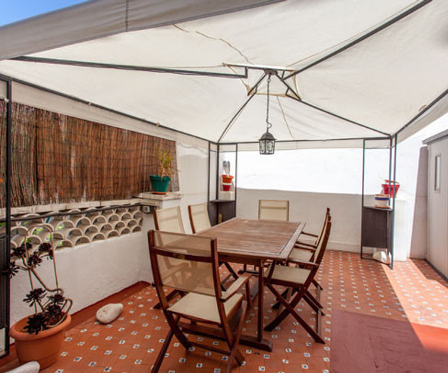 Two bedroom apartment with terrace in Ruzafa