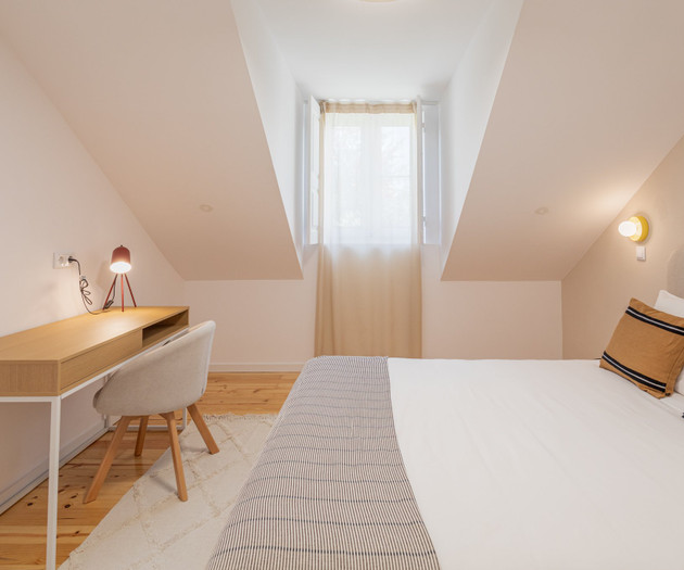 Golden Hour | Luxury T4 for Families & Groups