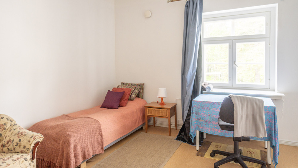 Hub Feenix: Enchanted Forest Coliving Room 5 preview