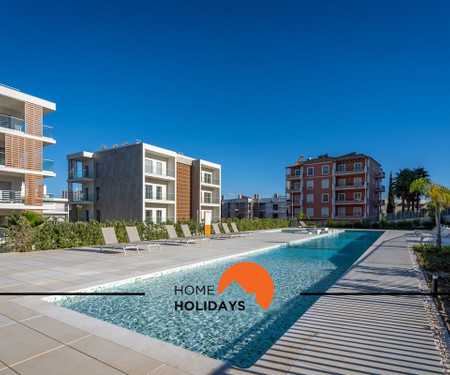 #264 Green Apartments C04 by Home Holidays