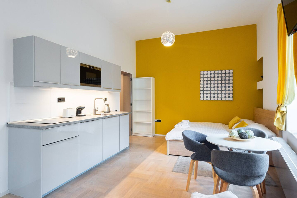 Modern apartment with balcony in the city centre! preview