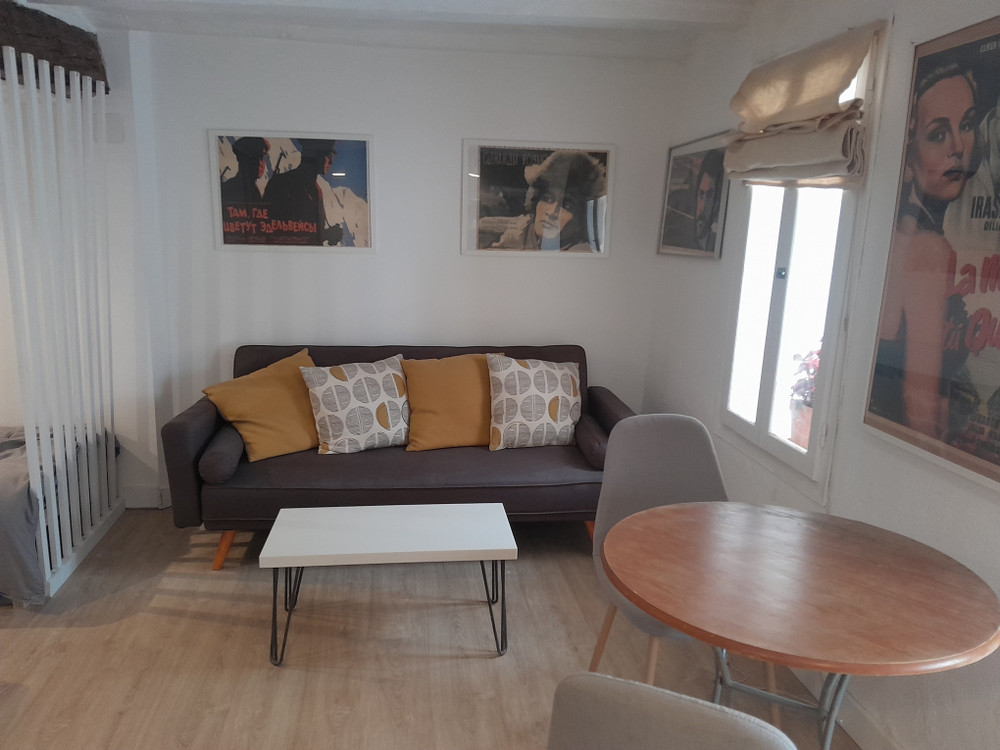 Studio in riverside village of Cherta preview