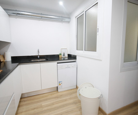 R0347- Habitación en Gracia Barcelona