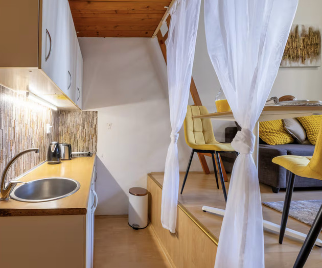 NEW STUDIO-10 minutes Old Town, comfort and peace