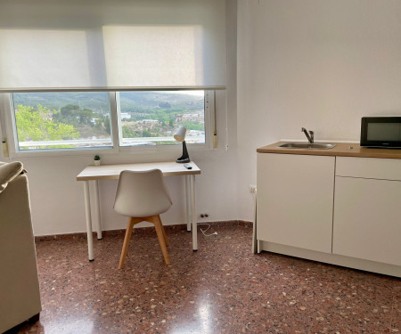 Spacious Apartment 600 m from the UPV in Alcoi