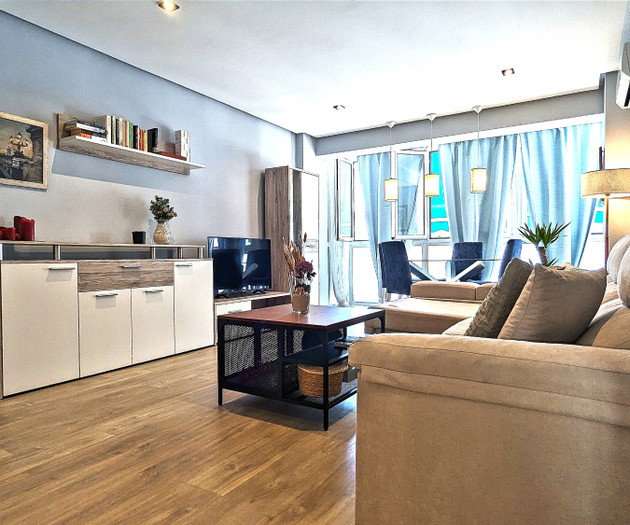 Great 120qm Apt: Near Turia & City of Arts+Parking