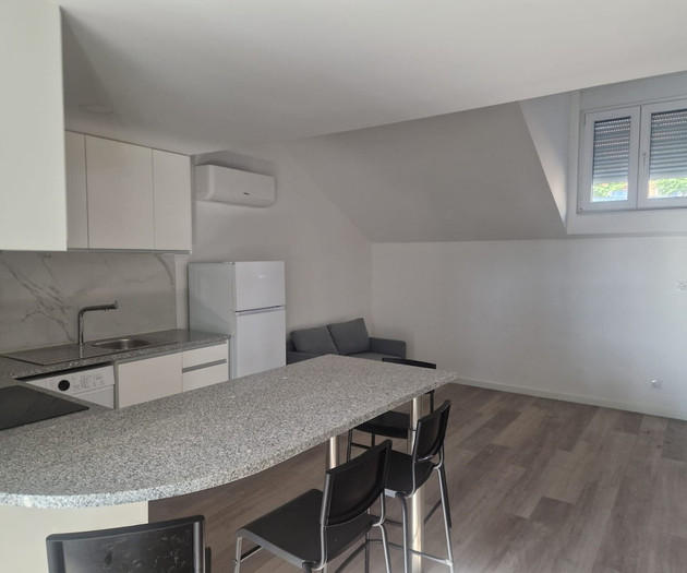 2-Bedroom Duplex Apartment - Lisboa