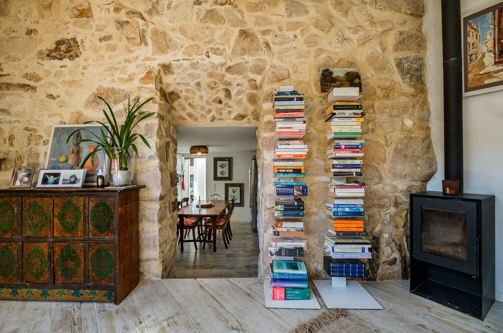 Charming stone cottage with sunny terrace preview