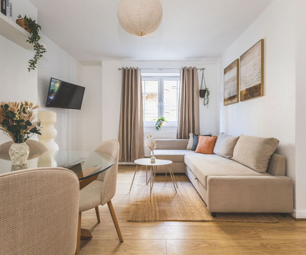 Tower Bridge 2 Bedroom Flat | Sleeps 5 | Great