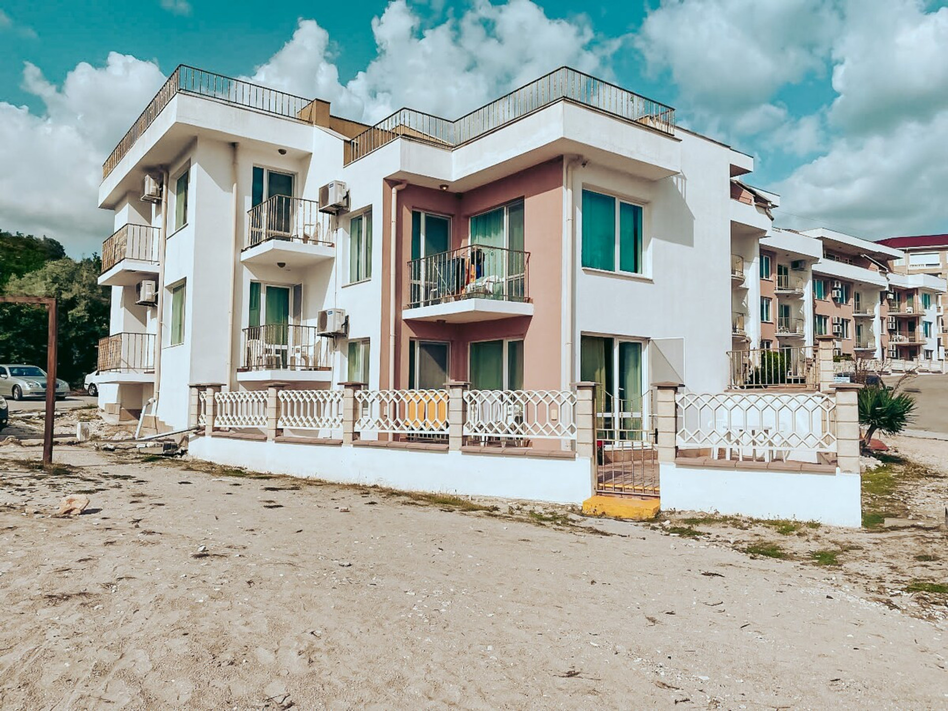 Entry building BLOCK C