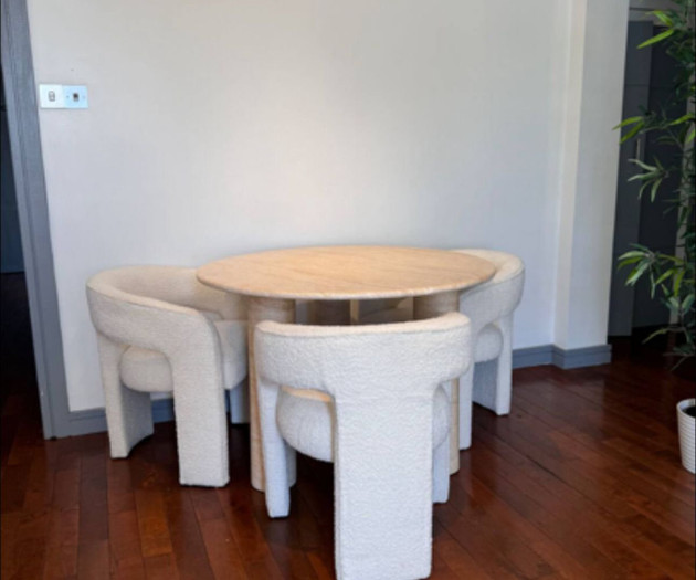 Stylish 2 Bed | Walk to Harrods, Fiber WiFi