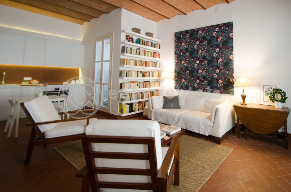 Charming renovated apartment of 68m2 preview
