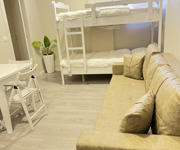 ECONOMY APARTMENT – 4 Min from the Beach!