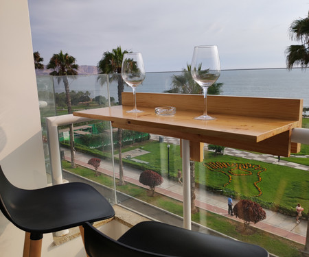 Ocean view apartment in Lima