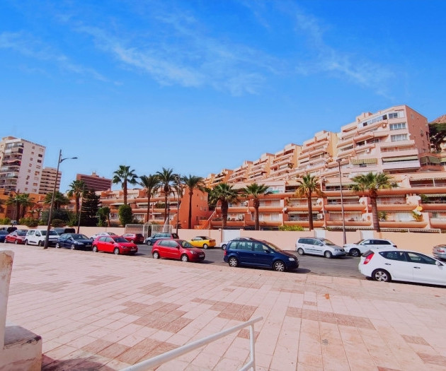 Expoholidays Puerto Aguadulce con parking