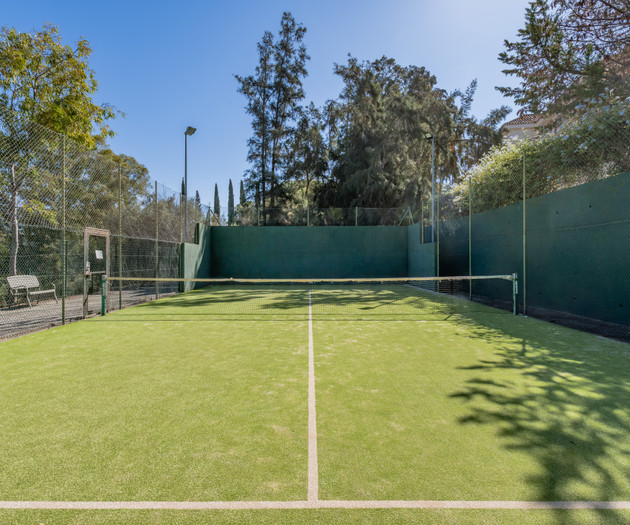 Apartamento Residencial en Marbella con Piscina