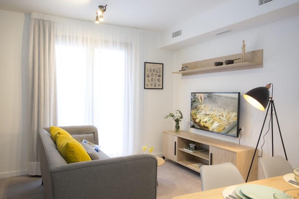 HUE04 - Charming 2-bedroom home in El Carmen preview