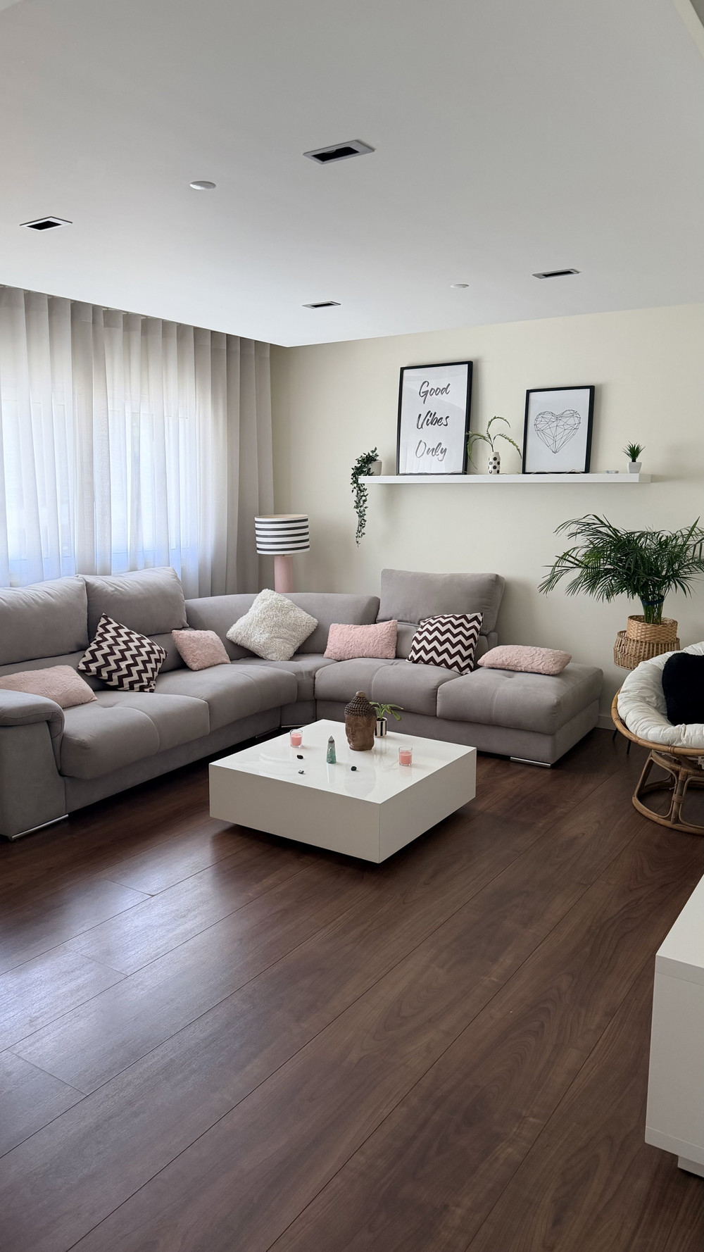 Modern T1 with  2 Bathrooms | Near Lisbon preview
