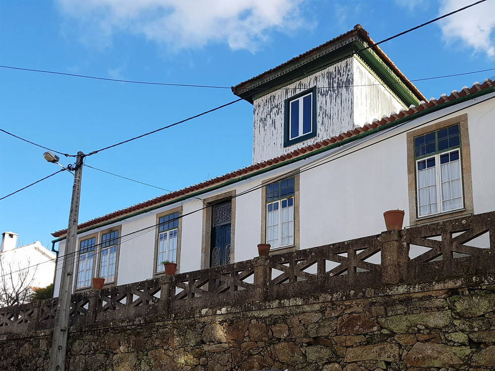 Centennial house in the center of Penamacor preview