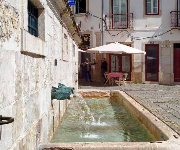 Apartamento na Rua Principal de Alfama